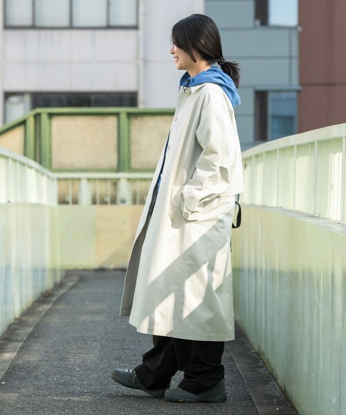 EKAL（エカル）の「T/Cツイルステンカラーコート（ステンカラーコート・レディース・アイボリー/カーキ/ベージュ・One）」の14枚目の写真