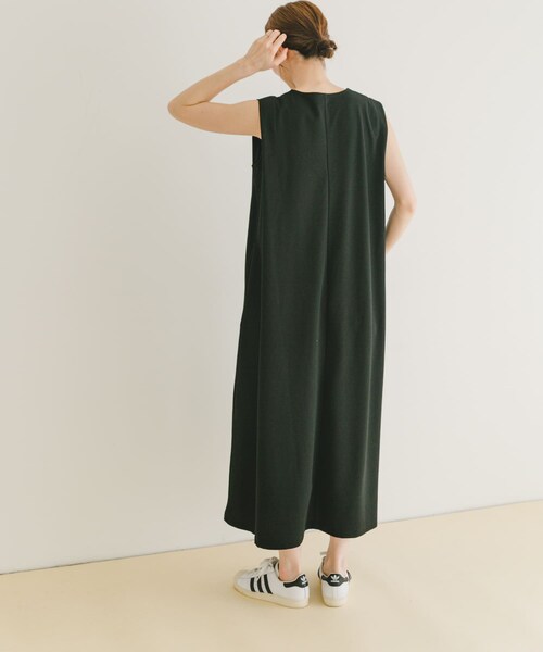 ITEMS URBANRESEARCH（アイテムズ アーバンリサーチ）の「カットミラノノースリワンピース（ワンピース・レディース・K/BRN/OFF/BLK・FREE）」の15枚目の写真