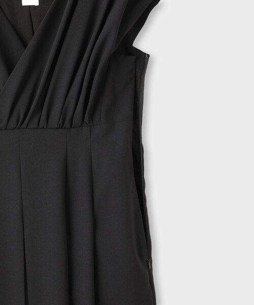 ROPE'(ロペ)の「【一部店舗限定】【REALM(レルム)】WRAP FLARE DRESS|カシュクールフレアワンピース 26SS(ワンピース・レディース・ブラック/カーキ・36/38)」の20枚目の写真
