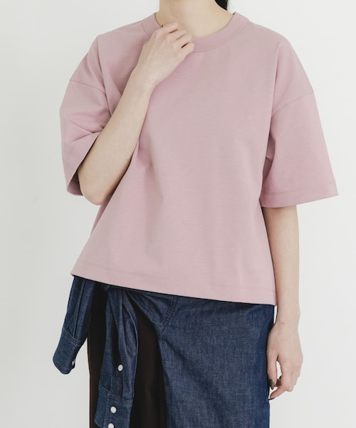 EKAL（エカル）の「DRY OUT SHORT LENGTH T-SHIRTS（Tシャツ/カットソー・レディース・ホワイト/アイボリー/ピンク/チャコール・One）」の4枚目の写真