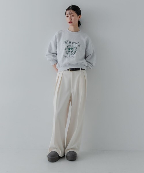 URBAN RESEARCH（アーバンリサーチ）の「UGG　ULTRA MINI PLATFORM（ブーツ・レディース・CHARCOAL/BLACK/CHESTNUT・22/23/24/25）」の16枚目の写真