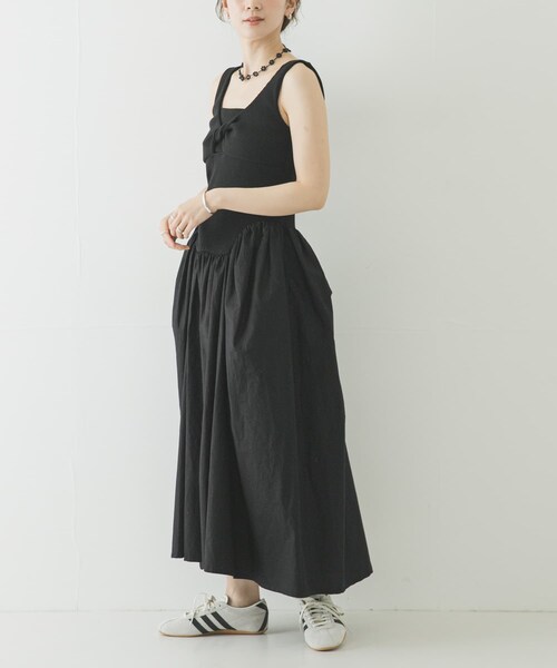 URBAN RESEARCH（アーバンリサーチ）の「ESTHE　RIB POPLIN DRESS（ワンピース・レディース・BLACK・S）」の4枚目の写真