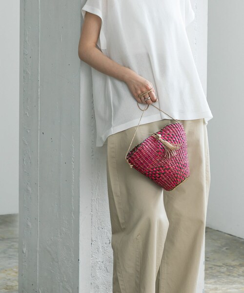 URBAN RESEARCH（アーバンリサーチ）の「ボルガバスケットショルダーバッグ（かごバッグ・レディース・NATURAL/NTL×BLK/PINK・-）」の3枚目の写真