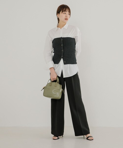 URBAN RESEARCH(アーバンリサーチ)の「PIENI BOSTON with strap(ショルダーバッグ・レディース・BK/BK/OL/GR・-)」の12枚目の写真