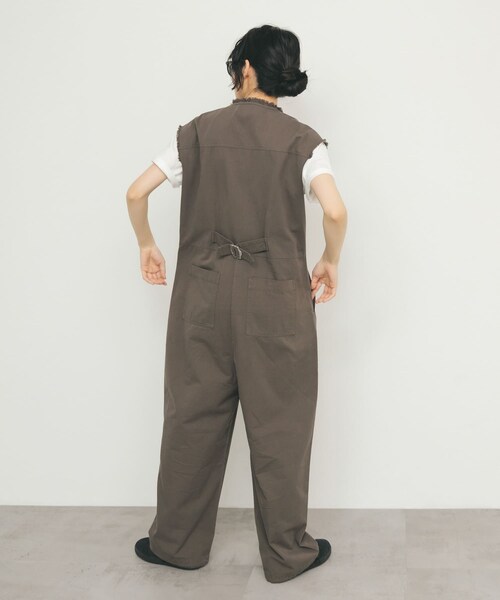 KBF(ケイビーエフ)の「フロントZIPジャンプスーツ(サロペット/オーバーオール・レディース・CHARCOAL/IVORY/L.KHAKI・one)」の20枚目の写真