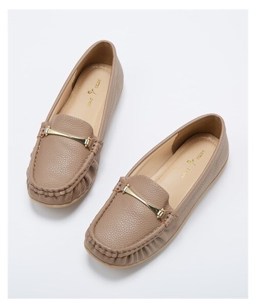 nissen（ニッセン）の「【ゆったり幅広】ビット付モカシン（低反発中敷）（ワイズ４Ｅ）（ローファー・メンズ・黒/グレージュ/シャンパンベージュ/ネイビー/ホワイト/マスタード/シルバー・M=23.0~23.5cm/4E/L=24.0~24.5cm/4E/LL=25.0~25.5cm/4E/3L=26.0~26.5cm/4E）」の3枚目の写真