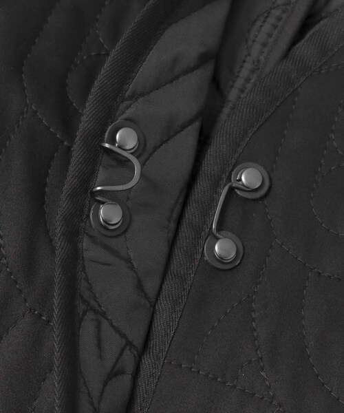 URBAN RESEARCH（アーバンリサーチ）の「MASK QUILTINGノーカラーショートジャケット∴（ノーカラージャケット・レディース・BEIGE/BLACK・1/2）」の9枚目の写真