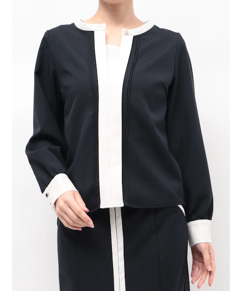 TONAL（トーナル）の「バイカラーピンタック2WAYブラウス（シャツ/ブラウス・レディース・オフホワイト/ブルー/ネイビー・M）」の5枚目の写真