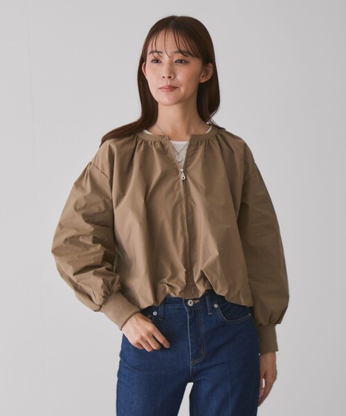 Jayro（ジャイロ）の「ノーカラーギャザーブルゾン（ブルゾン・レディース・ブラック/ベージュ系/カーキ・M）」の16枚目の写真