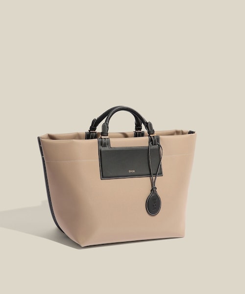 ROPE'（ロペ）の「【E'POR】BOAT BAG Large/A4対応・撥水・軽量・26SS新色（トートバッグ・レディース・ブラック/ベージュ・F）」の2枚目の写真