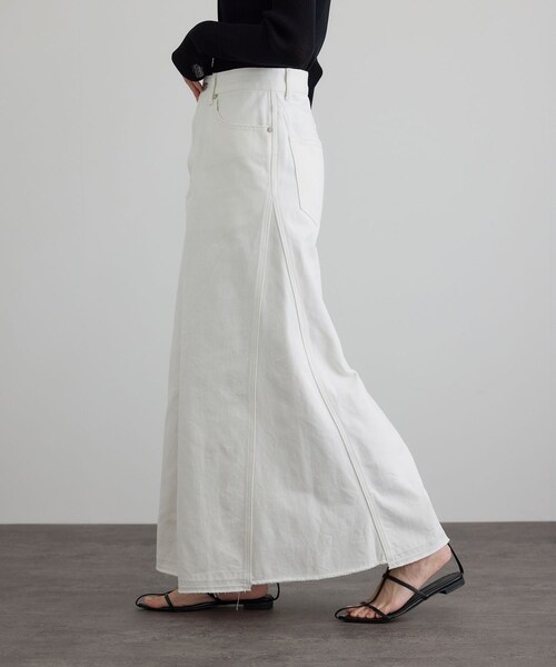 ADAM ET ROPE'(アダムエロペ)の「【WEB限定】リメイクライクデニムスカート(デニムスカート・レディース・オフホワイト/サックス・M/S)」の21枚目の写真