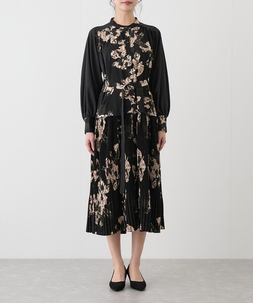 Jayro（ジャイロ）の「プリーツアソートワンピース（ワンピース・レディース・ブラック/キナリ・M）」の18枚目の写真