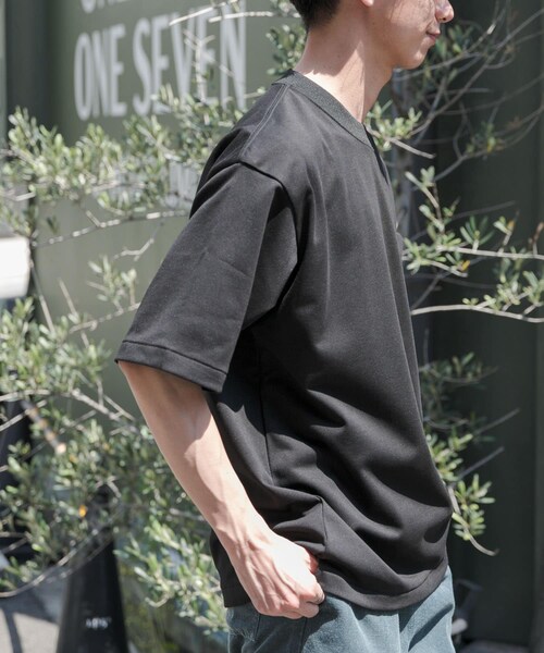 URBAN RESEARCH DOORS(アーバンリサーチドアーズ)の「FORK&SPOON ハイゲージクールTシャツ(Tシャツ/カットソー・メンズ・OFF/BLACK/PURPLE・4/5)」の14枚目の写真
