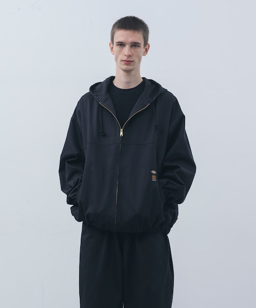 URBAN RESEARCH（アーバンリサーチ）の「SEE SEE　FULL ZIP HOODY JACKET（マウンテンパーカー・メンズ・BLACK/NAVY/KHAKI・M/L/XL/XXL）」の2枚目の写真