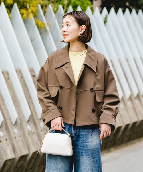 URBAN RESEARCH ROSSO（アーバンリサーチロッソ）の「F by ROSSO　ビッグカラーダブルショートコート（テーラードジャケット・レディース・BEIGE/BROWN・FREE）」の5枚目の写真