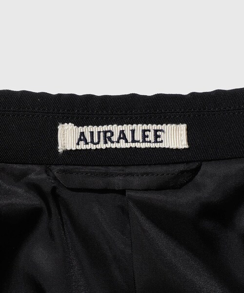 ADAM ET ROPE'(アダムエロペ)の「【AURALEE/オーラリー】LIGHT WOOL MAX GABARDINE JACKET(テーラードジャケット・メンズ・ブラック/ダークブラウン・3/4/5)」の17枚目の写真