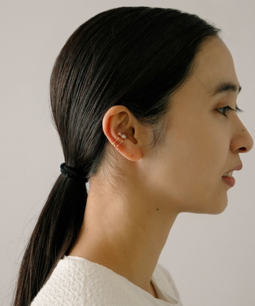 URBAN RESEARCH（アーバンリサーチ）の「ff by decor urban research　ダブルパールイヤカフ（イヤリング・レディース・10KYG・-）」の6枚目の写真