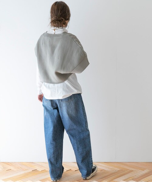 ITEMS URBANRESEARCH（アイテムズ アーバンリサーチ）の「アシンメトリーケーブルニットベスト（ベスト・レディース・WHITE/PINK BEIGE/KHAKI GRAY・one）」の14枚目の写真