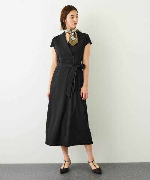 ROPE'(ロペ)の「ジャージラップフレンチスリーブワンピース/UVカット・接触冷感・吸水速乾・イージーケア(ワンピース・レディース・ブラック/キャメル・36/38)」の17枚目の写真