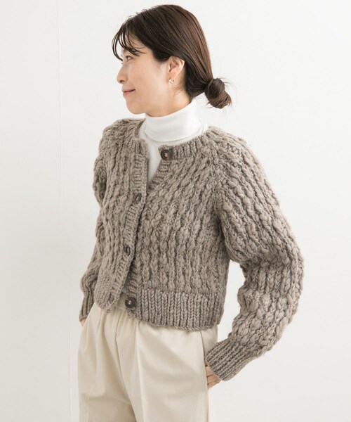 URBAN RESEARCH DOORS(アーバンリサーチドアーズ)の「『別注』KHWOPA SPIRIT×DOORS スラブカーディガン(カーディガン/ボレロ・レディース・ライトブラウン・one)」の3枚目の写真
