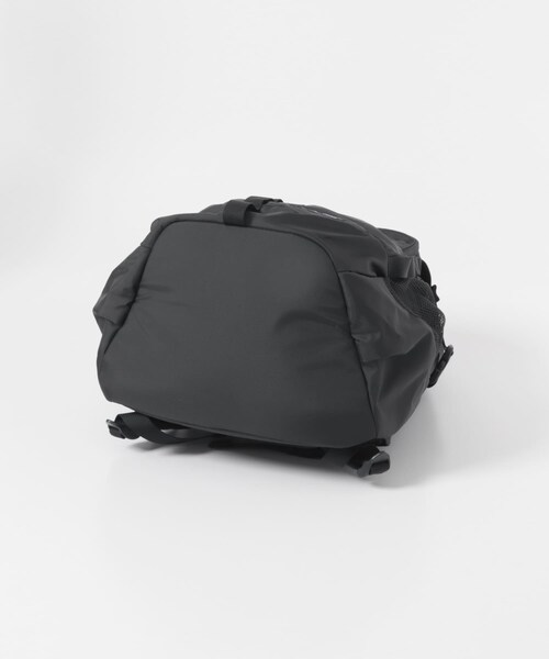 URBAN RESEARCH DOORS(アーバンリサーチドアーズ)の「patagonia REFUGIO DAY PACK 26L(バックパック/リュック・メンズ・BLK/BYFG・One)」の6枚目の写真