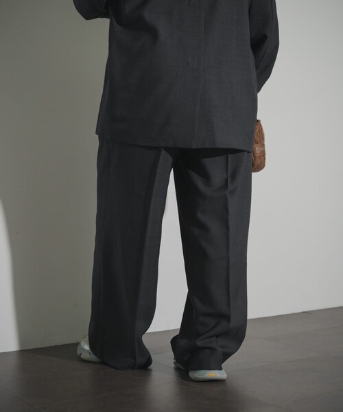 THE GOODLAND MARKET（ザグッドランドマーケット）の「cwtch　2TUCK WOOL SLACKS（その他パンツ・レディース・GRAY/CHARCOAL・1/2）」の6枚目の写真