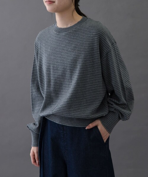 URBAN RESEARCH DOORS(アーバンリサーチドアーズ)の「FORK&SPOON ボーダークルーネックニット(ニット/セーター・レディース・IVOxNVY/GRYxNVY/BRNxBLU・1)」の2枚目の写真