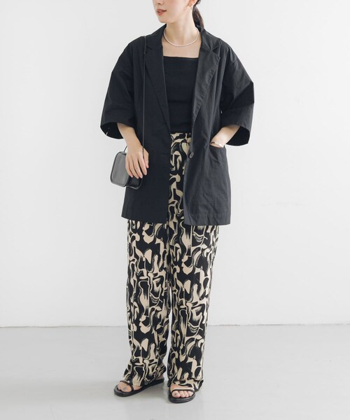 URBAN RESEARCH（アーバンリサーチ）の「コットンハーフスリーブジャケット（テーラードジャケット・レディース・IVORY/BLACK・FREE）」の20枚目の写真