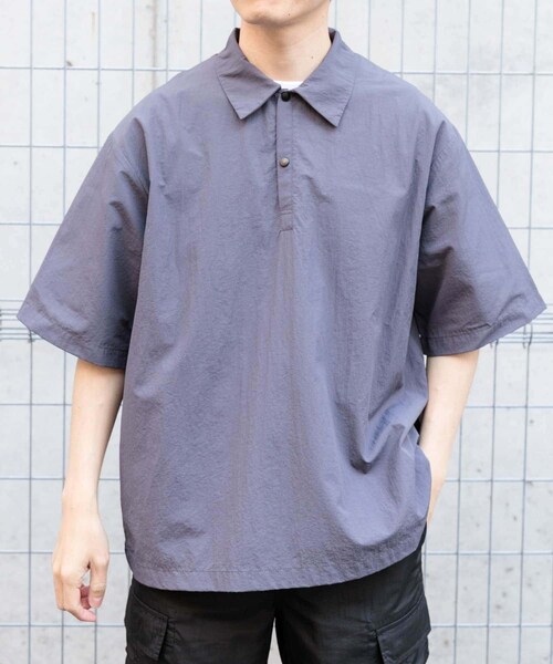 ITEMS URBANRESEARCH(アイテムズ アーバンリサーチ)の「『撥水/イージーケア/接触冷感/UVカット』タスランナイロンスナップボタンポロシャツ(ポロシャツ・メンズ・NVY/CHA/BLK・M/L)」の19枚目の写真
