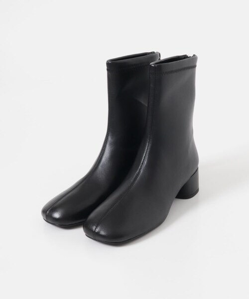URBAN RESEARCH ROSSO（アーバンリサーチロッソ）の「Mollini　スクエアトゥ ショートブーツ（ブーツ・レディース・BLACK/PALE GREY・37/38/39）」の10枚目の写真