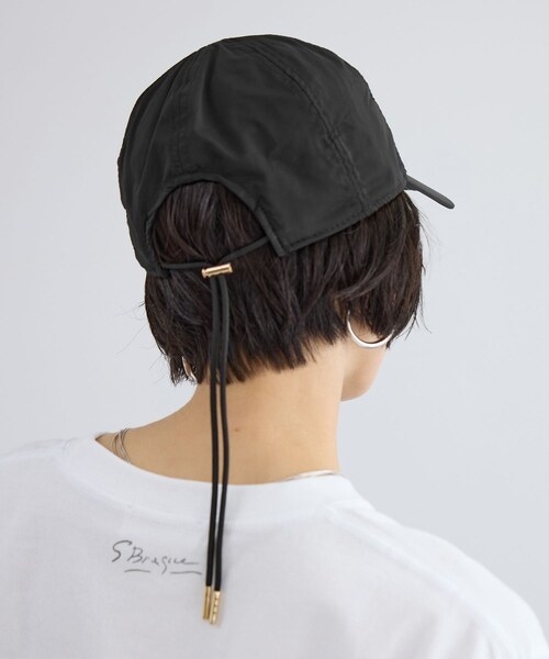 ADAM ET ROPE'（アダムエロペ）の「ストール付き2WAYキャップ / 撥水・UVケア（キャップ・レディース・ブラック/ベージュ系・F）」の7枚目の写真