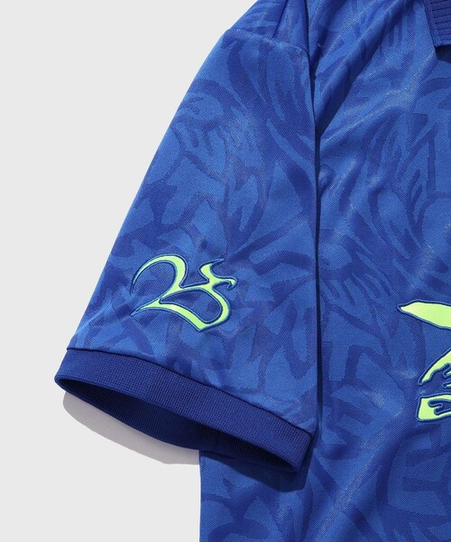 ADAM ET ROPE'（アダムエロペ）の「【YESEYESEE/イエスアイシー】Y.E.S Jacquard Football tee（ポロシャツ・メンズ・ブラック/ブルー・L/M）」の12枚目の写真