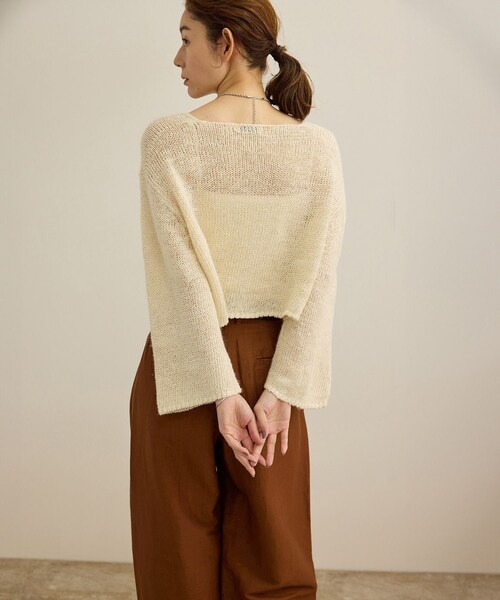 ROPE'（ロペ）の「【洗える】スラブリネン ボートネックプルオーバー（ニット/セーター・レディース・ホワイト/ベージュ/ターコイズ・F）」の9枚目の写真