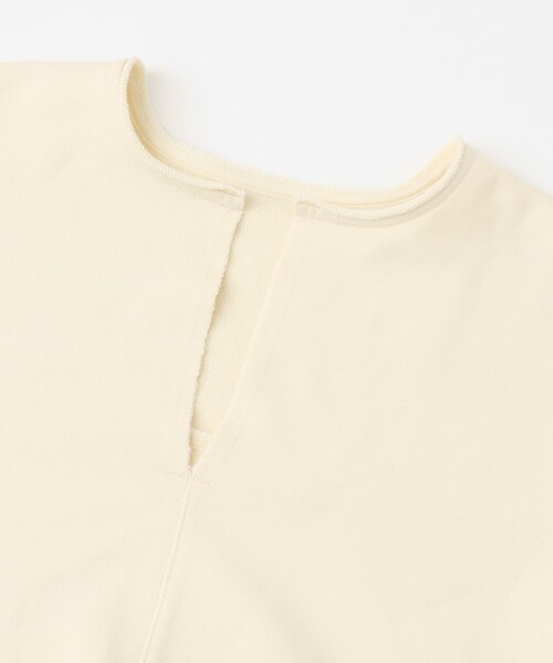 SENSE OF PLACE by URBAN RESEARCH（センスオブプレイスバイアーバンリサーチ）の「Vネックルーズスウェット（スウェット・レディース・OFF WHITE/CORAL/BLACK・one）」の17枚目の写真