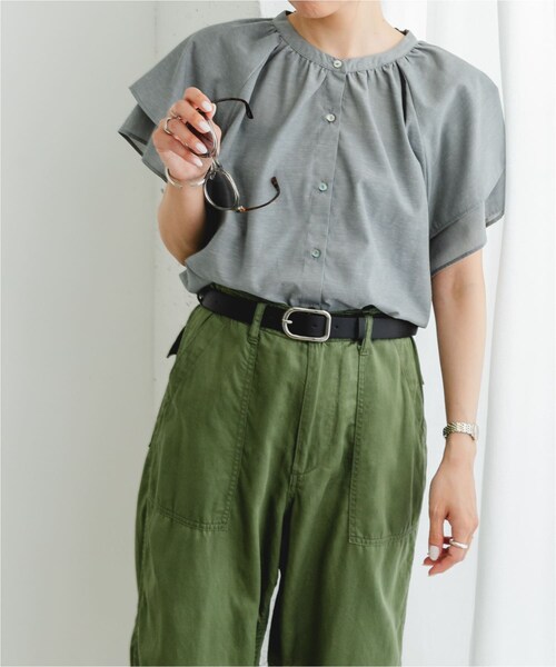 URBAN RESEARCH ROSSO（アーバンリサーチロッソ）の「リンネル8月号掲載『UR TECH』F by ROSSO　フレアスリーブブラウス（シャツ/ブラウス・レディース・NAVY/GRAY/MINT/BLUE ST/BROWN ST・FREE）」の7枚目の写真