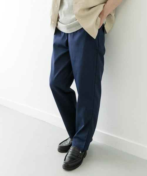 ITEMS URBANRESEARCH（アイテムズ アーバンリサーチ）の「『セットアップ対応』マシンウォッシャブルピケテーパードパンツ（その他パンツ・メンズ・BLK/KHK/NVY・M/L）」の3枚目の写真