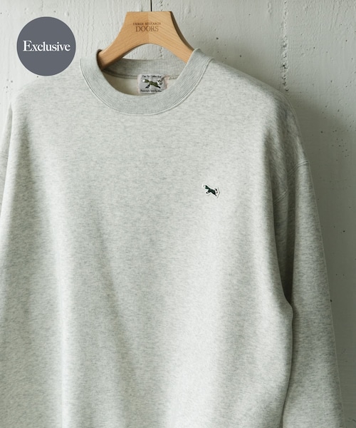 URBAN RESEARCH DOORS（アーバンリサーチドアーズ）の「『XLサイズ/WEB限定』『別注』PENNEYS×DOORS　THE FOX クルーネックスウェット（スウェット・メンズ・BEIGE/ASH/CHARCOAL/RED・M/L/XL）」の2枚目の写真