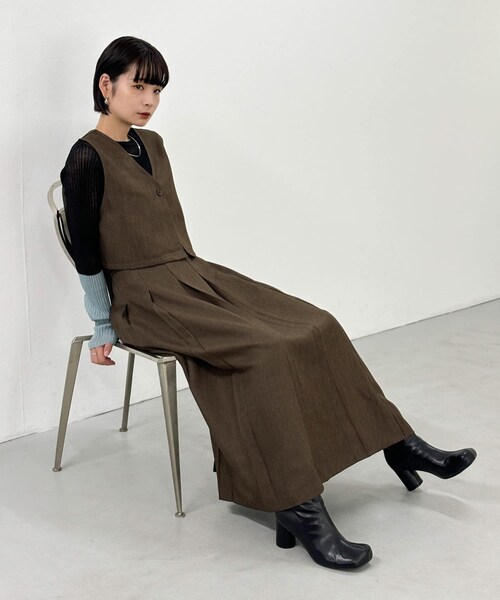 KBF（ケイビーエフ）の「ステッチデザインラウンドトゥブーツ（ブーツ・レディース・IVORY/BLUE GRAY/BLACK・36/37/38）」の22枚目の写真