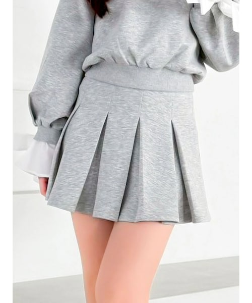 dazzlin（ダズリン）の「ハイウエストカットプリーツミニスカート（スカート・レディース・オフホワイト/グレー/ネイビー・S/M）」の9枚目の写真