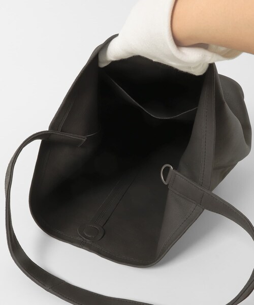 URBAN RESEARCH（アーバンリサーチ）の「『別注』Morphee×URBS　CYLINDER M（トートバッグ・メンズ・NAPPA CHL・M）」の6枚目の写真