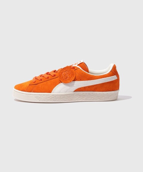 ADAM ET ROPE'（アダムエロペ）の「【PUMA/プーマ】SUEDE CHARLES F STEAD IV（スニーカー・メンズ・オレンジ・26.0/27.0/28.0/29.0）」の2枚目の写真