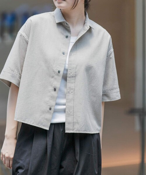 URBAN RESEARCH DOORS(アーバンリサーチドアーズ)の「FORK&SPOON シアサッカーレギュラーカラーシャツ(シャツ/ブラウス・レディース・CCLxBLK/BEGxCCL・1)」の13枚目の写真