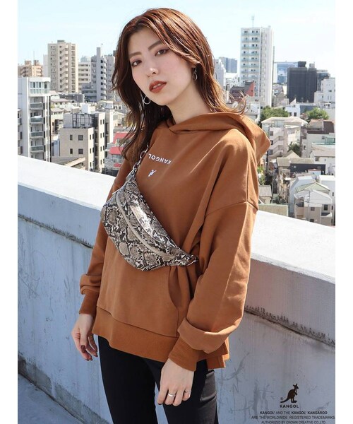 MURUA（ムルーア）の「チェーンウエストポーチ（ボディバッグ/ウエストポーチ・レディース・ブラック/ミックス・F）」の5枚目の写真