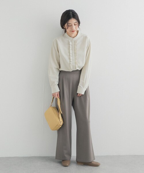 URBAN RESEARCH DOORS(アーバンリサーチドアーズ)の「フロントフリルシャツ(シャツ/ブラウス・レディース・NATURAL/INDIGO・Free)」の10枚目の写真