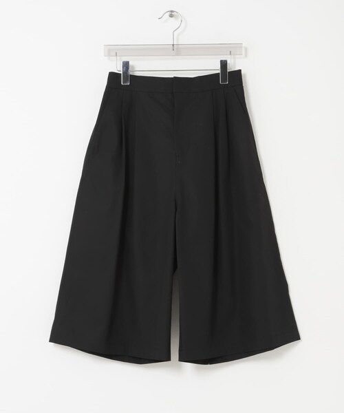 URBAN RESEARCH(アーバンリサーチ)の「AMOMENTO TWO TUCK WIDE SHORTS(その他パンツ・レディース・BLACK/BROWN・M)」の4枚目の写真