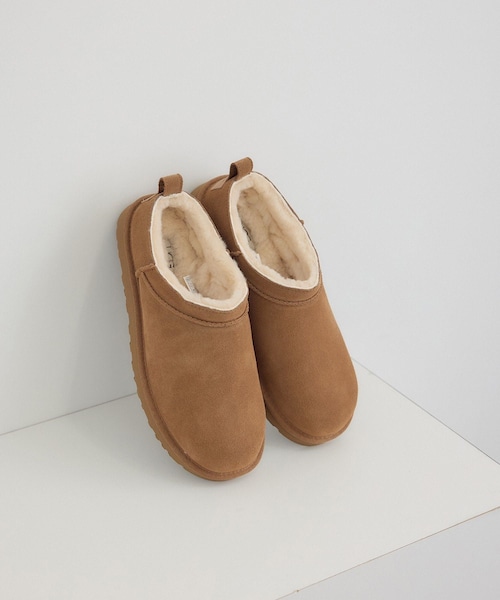 ADAM ET ROPE'（アダムエロペ）の「【UGG(アグ)】W CLASSIC MICRO / クラシックマイクロ（ブーツ・レディース・ブラック/キャメル系・22.0/23.0/24.0/25.0）」の21枚目の写真
