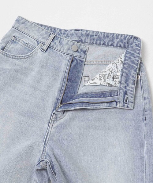 URBAN RESEARCH(アーバンリサーチ)の「『別注』PICCADILLY×URBAN RESEARCH デニムストレートパンツ(デニムパンツ・レディース・LT GRAY/LT INDIGO・36/38/40)」の22枚目の写真
