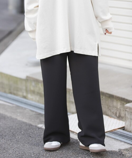 URBAN RESEARCH DOORS（アーバンリサーチドアーズ）の「FORK&SPOON　ダブルクロスイージーパンツ（その他パンツ・レディース・BLACK/BEIGE・1/2）」の4枚目の写真