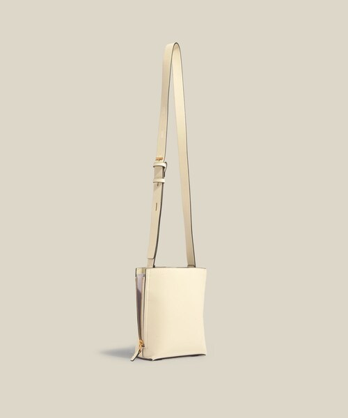 ROPE'(ロペ)の「【E'POR】Y BAG Shoulder Micro【超軽量】【WEB・一部店舗限定】(ショルダーバッグ・レディース・ブラック/ライトグレー/キナリ/ダークブラウン/ダークブラウン系・F)」の1枚目の写真