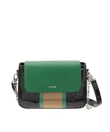 EVRIS | バイカラーチェーンスクエアBAG(ショルダーバッグ)